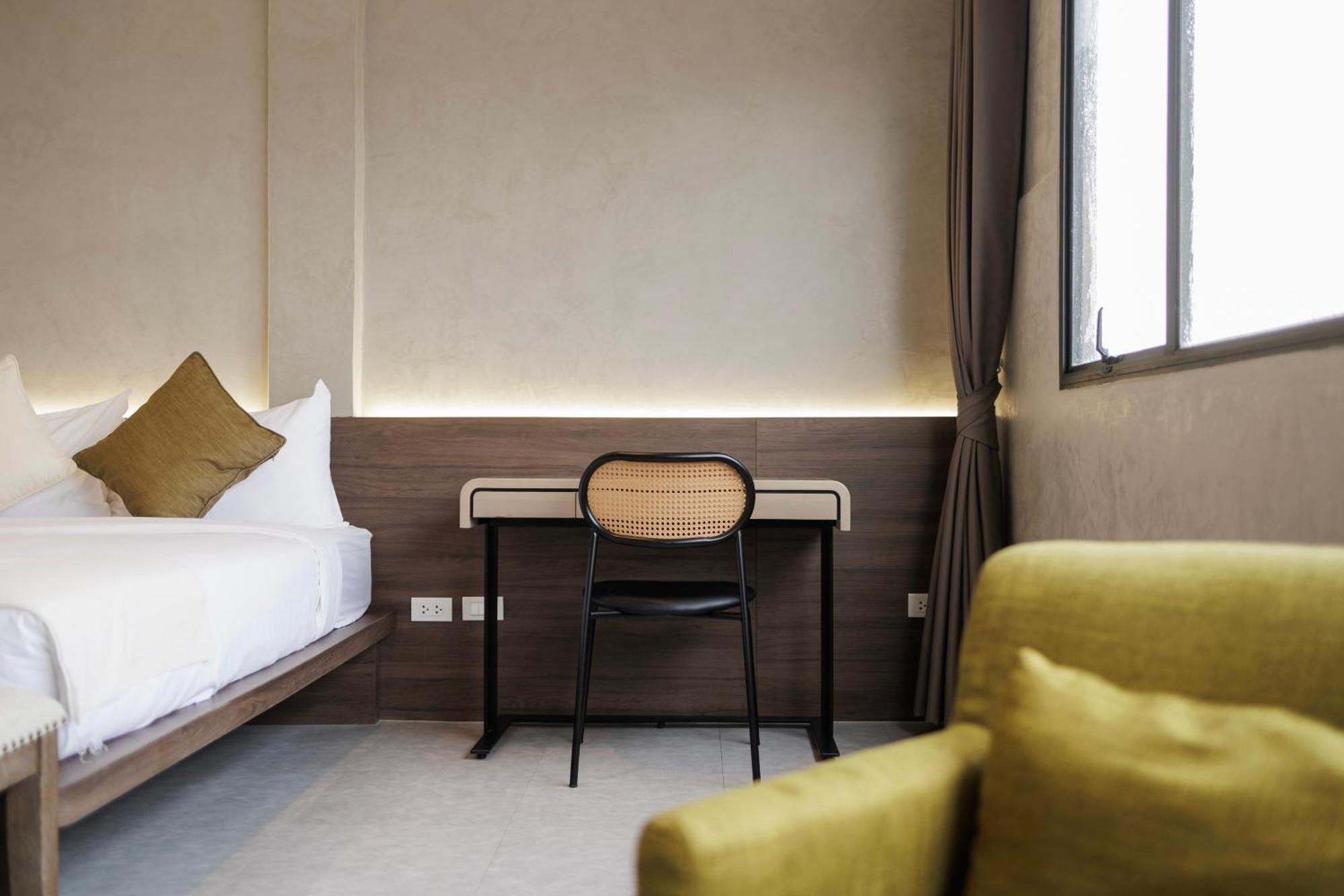 C'House Bangkok Hostel Ngoại thất bức ảnh