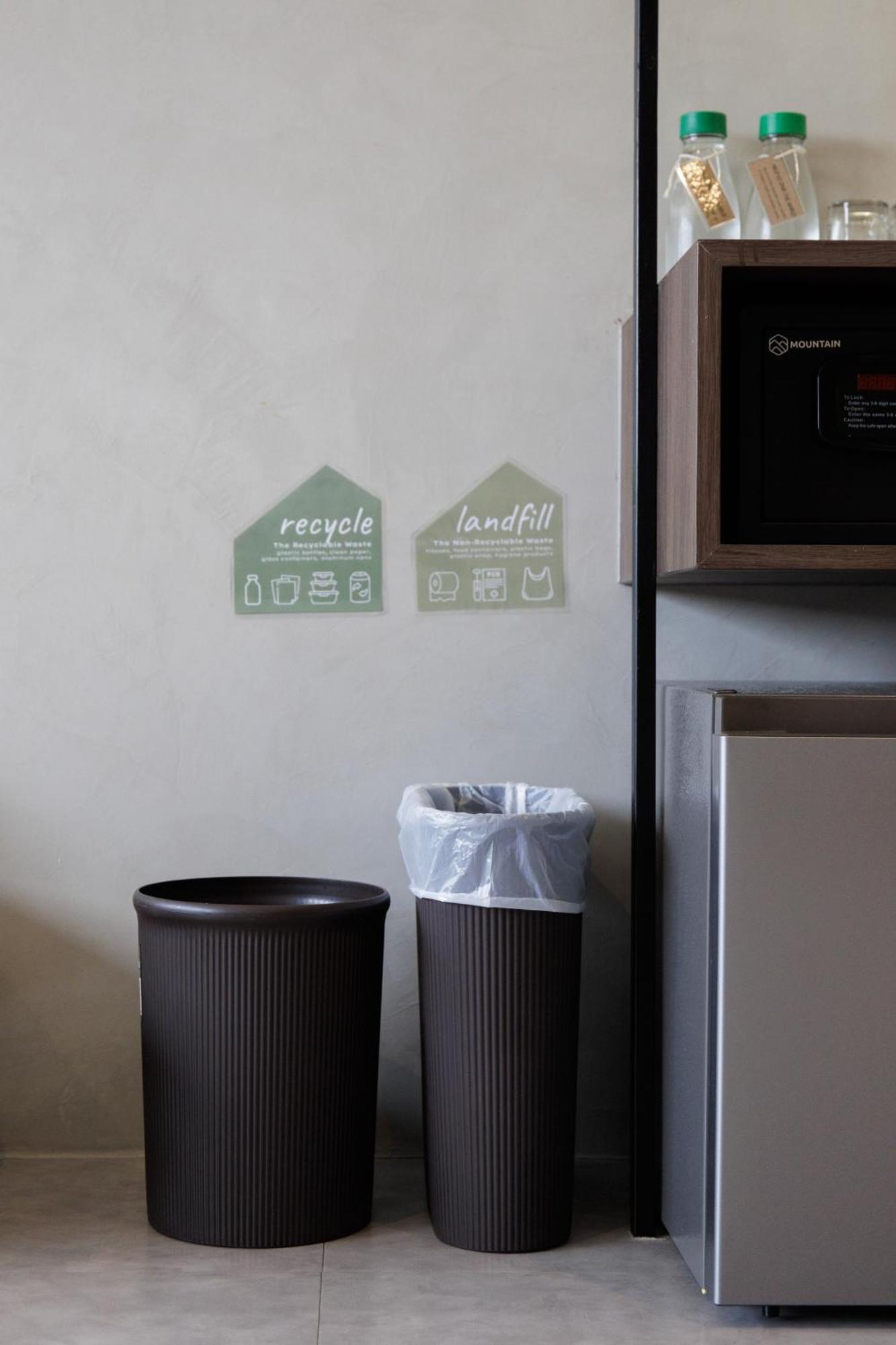 C'House Bangkok Hostel Ngoại thất bức ảnh