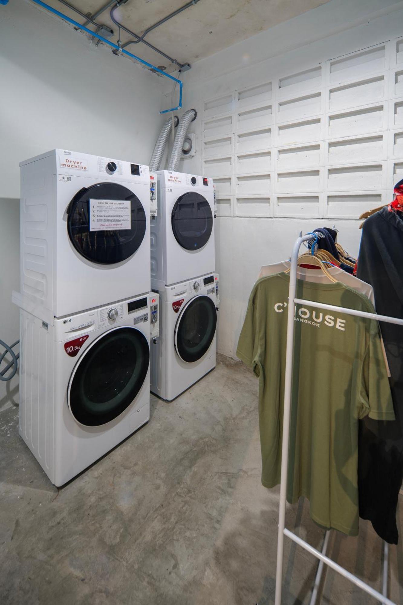 C'House Bangkok Hostel Ngoại thất bức ảnh